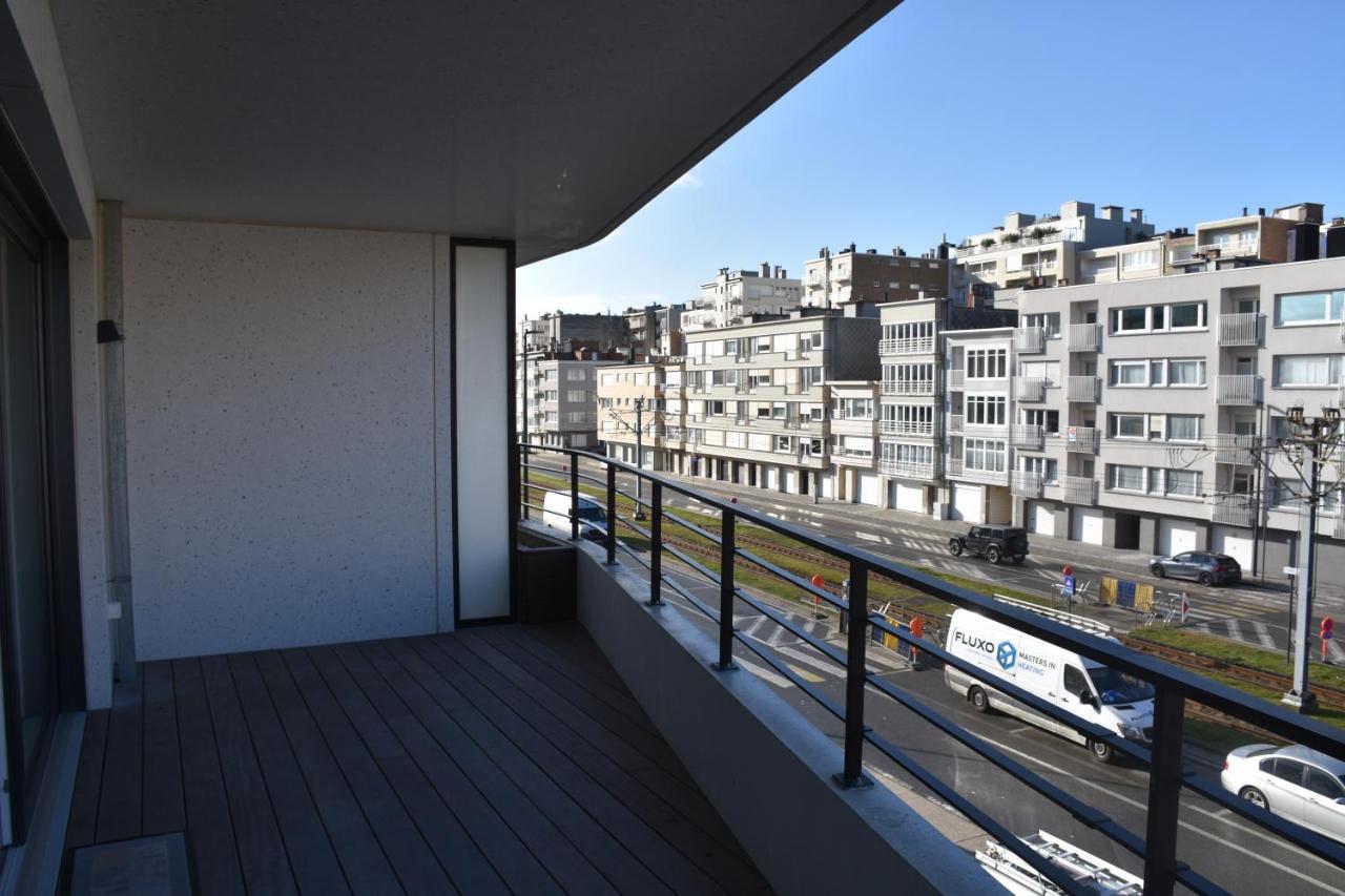 Lichtrijk 2-Slaapkamerappartement Met Zeezicht En Gratis Parking 오스텐드 외부 사진